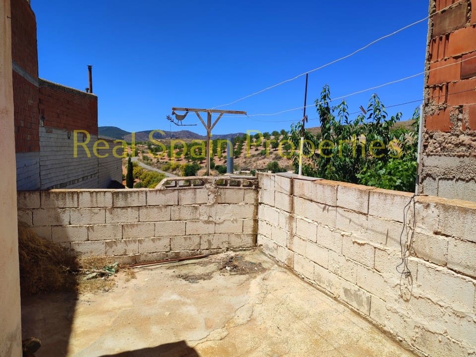 5 soveværelse Byhus til salg i Los Cerricos - € 89.000 (Ref: 8417237)