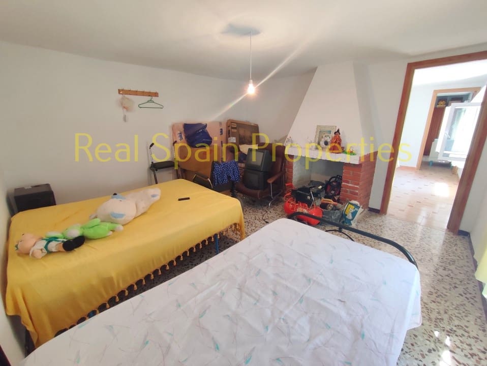 5 soveværelse Byhus til salg i Los Cerricos - € 89.000 (Ref: 8417237)