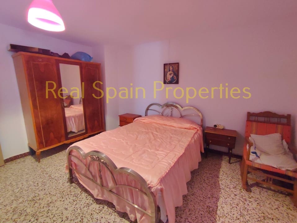 5 soveværelse Byhus til salg i Los Cerricos - € 89.000 (Ref: 8417237)