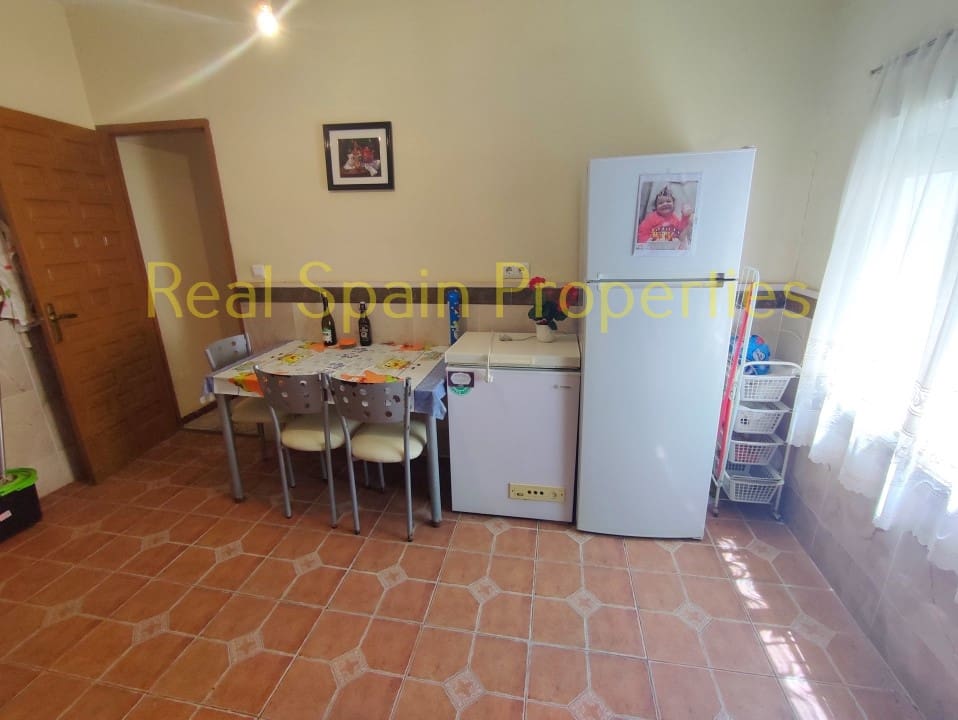 5 soveværelse Byhus til salg i Los Cerricos - € 89.000 (Ref: 8417237)