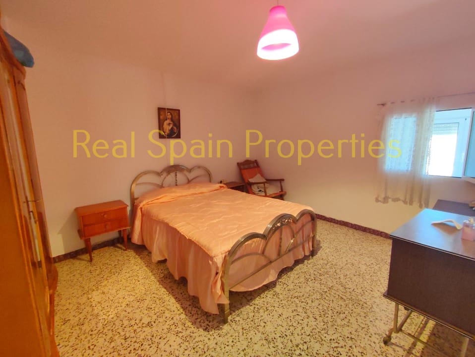 5 soveværelse Byhus til salg i Los Cerricos - € 89.000 (Ref: 8417237)