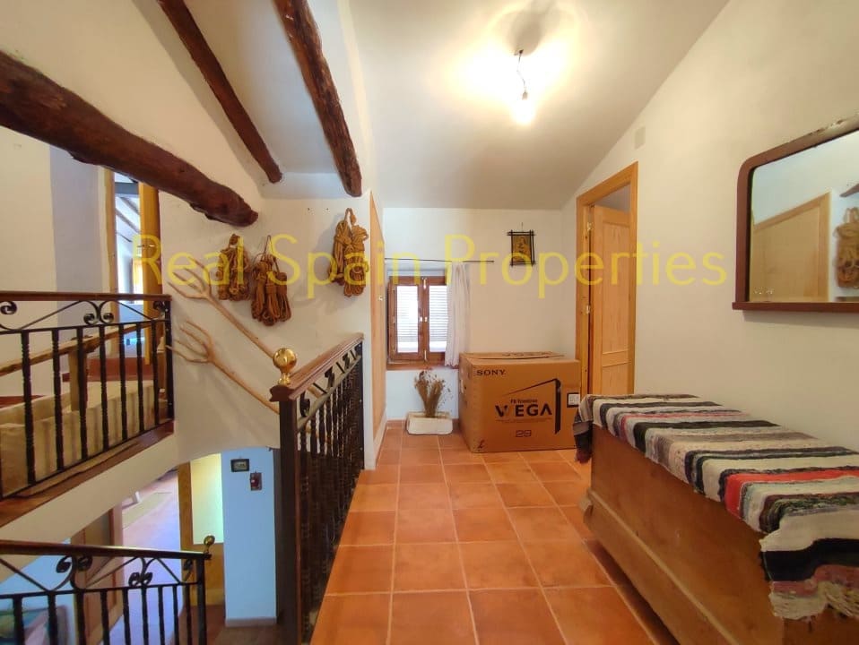 4 soveværelse Byhus til salg i Maria - € 95.000 (Ref: 8417239)