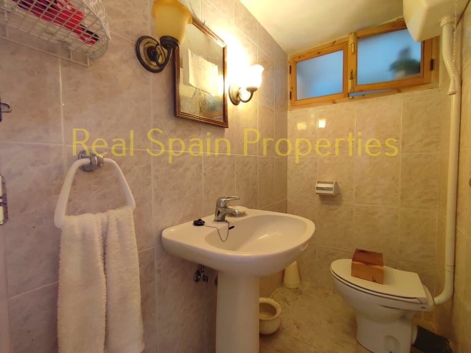 4 soveværelse Byhus til salg i Maria - € 95.000 (Ref: 8417239)