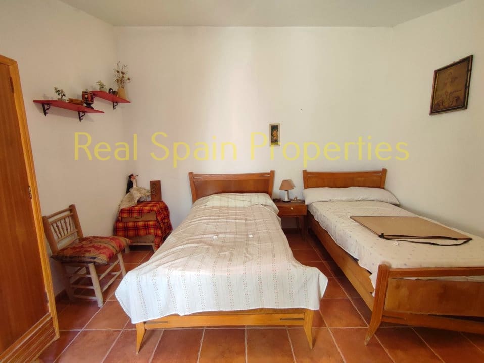 4 soveværelse Byhus til salg i Maria - € 95.000 (Ref: 8417239)