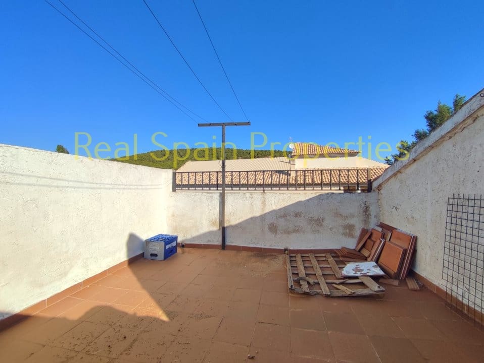 4 soveværelse Byhus til salg i Maria - € 95.000 (Ref: 8417239)