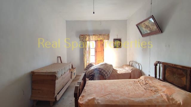 10 soveværelse Byhus til salg i Venta Quemada, Cúllar - € 79.900 (Ref: 8417240)