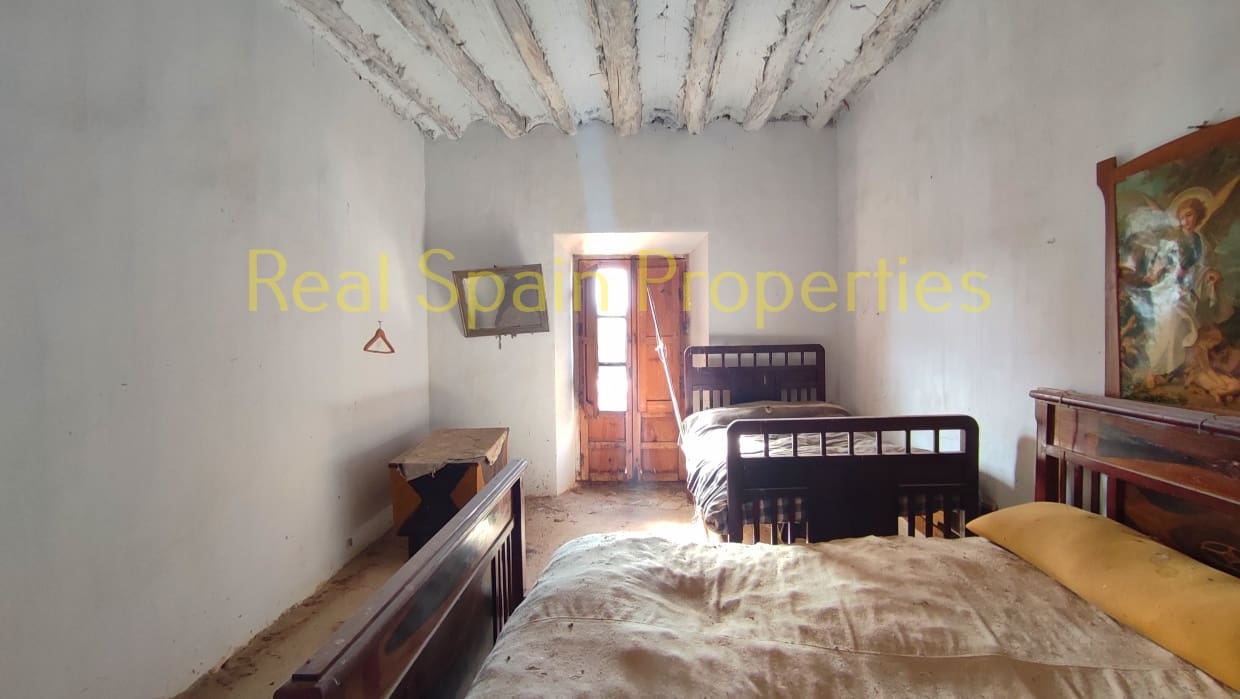 10 soveværelse Byhus til salg i Venta Quemada - € 79.900 (Ref: 8417240)