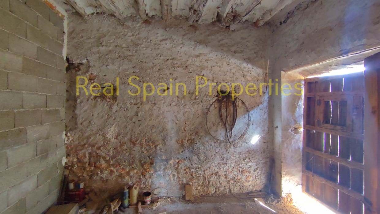 10 soveværelse Byhus til salg i Venta Quemada - € 79.900 (Ref: 8417240)