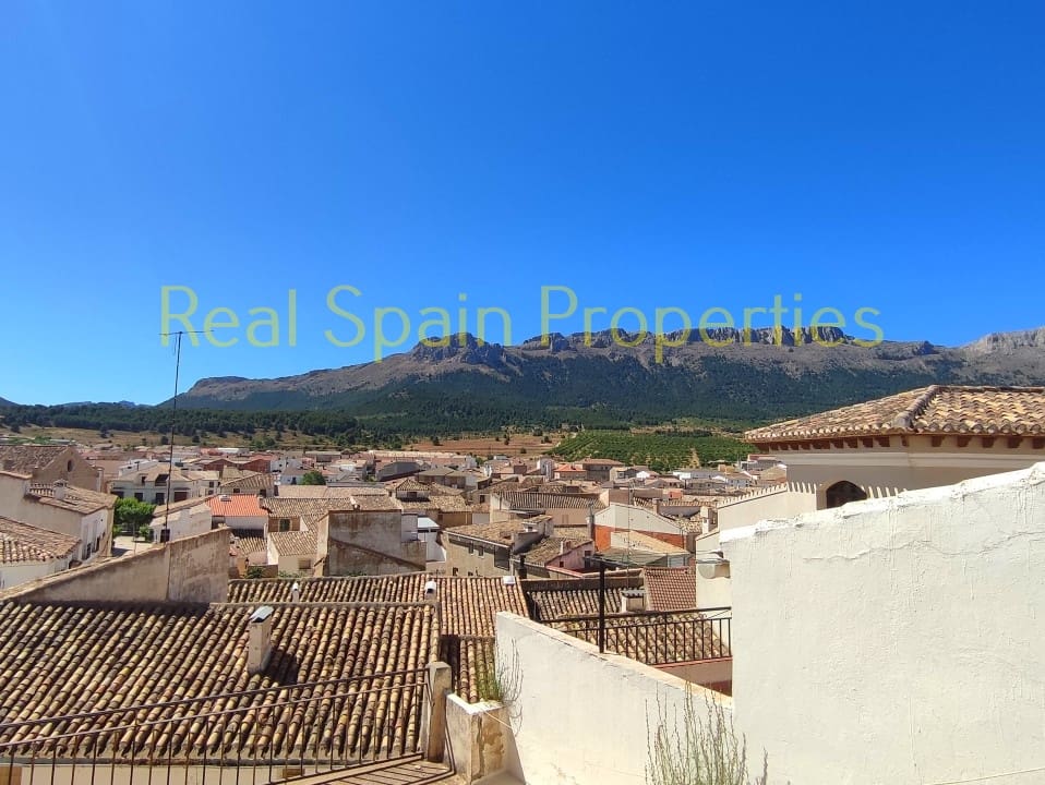 2 soveværelse Byhus til salg i Maria - € 39.950 (Ref: 8417242)