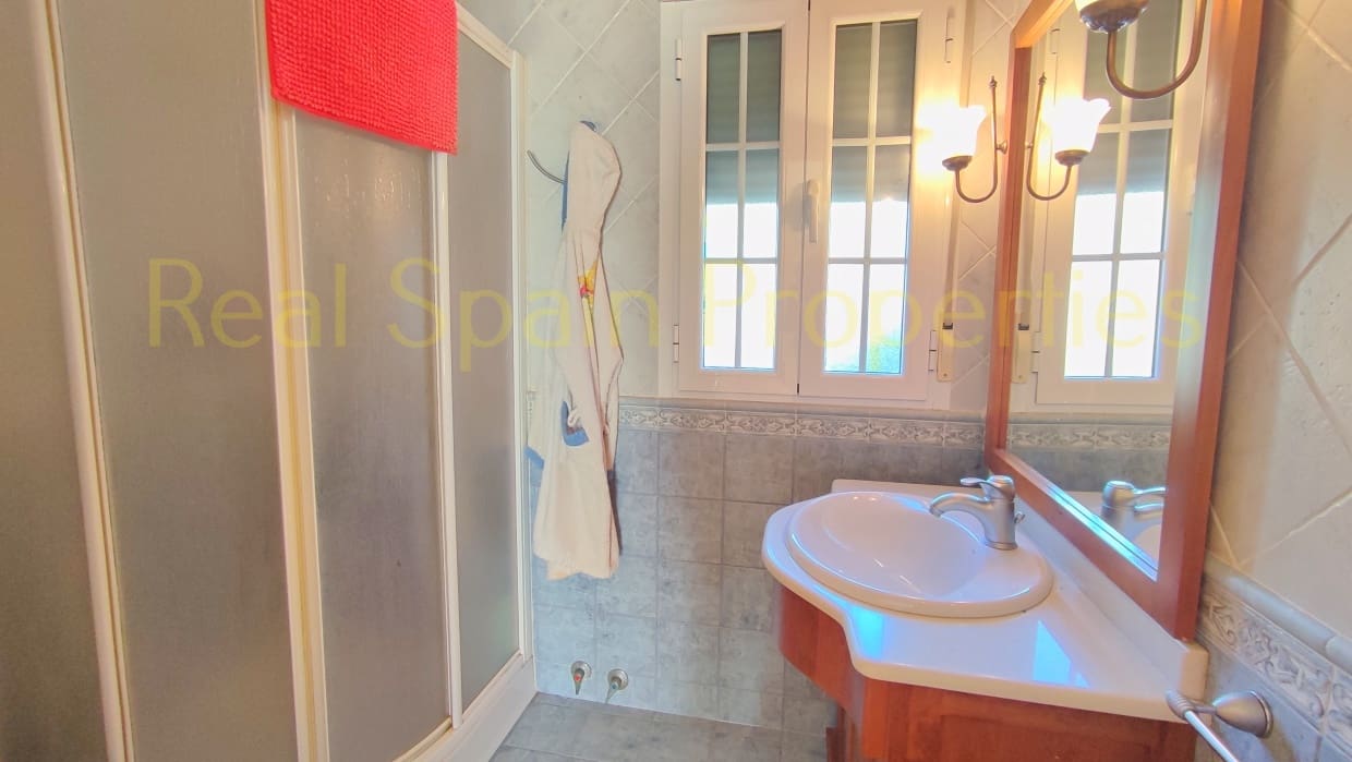 5 sovrum Villa till salu i Velez-Rubio med pool - 315 000 € (Ref: 8417245)