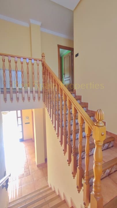 5 sovrum Villa till salu i Velez-Rubio med pool - 315 000 € (Ref: 8417245)