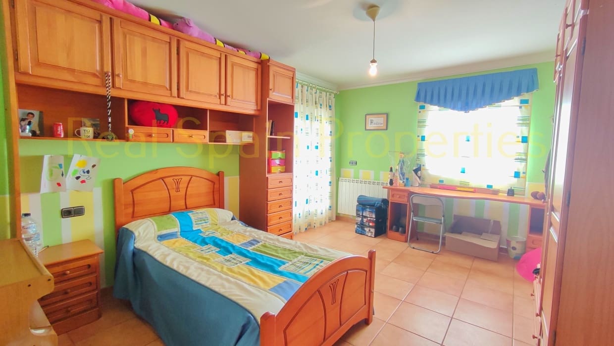 5 sovrum Villa till salu i Velez-Rubio med pool - 315 000 € (Ref: 8417245)