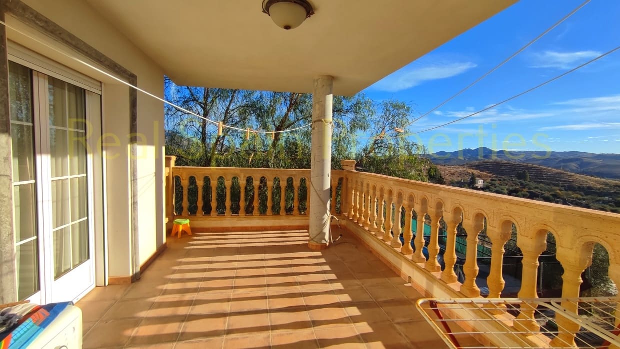 5 sovrum Villa till salu i Velez-Rubio med pool - 315 000 € (Ref: 8417245)