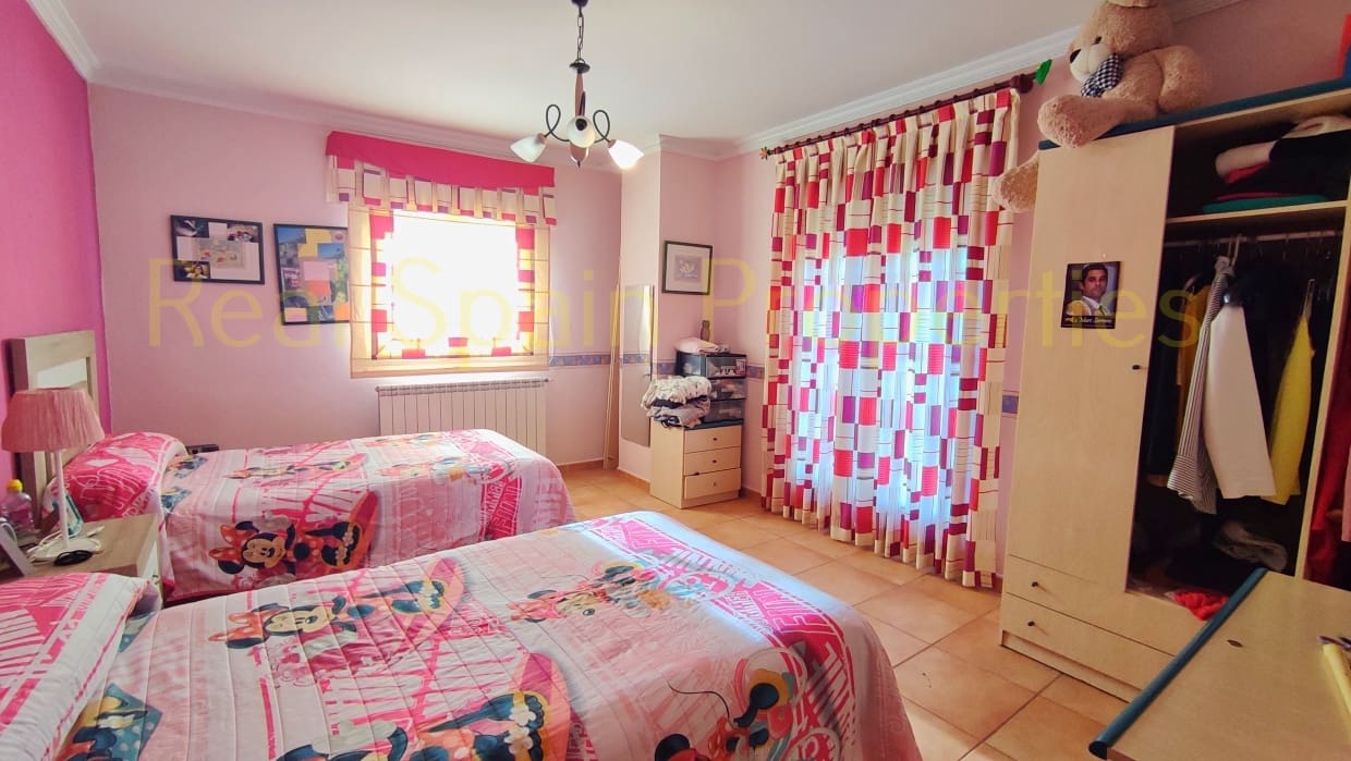 5 sovrum Villa till salu i Velez-Rubio med pool - 315 000 € (Ref: 8417245)