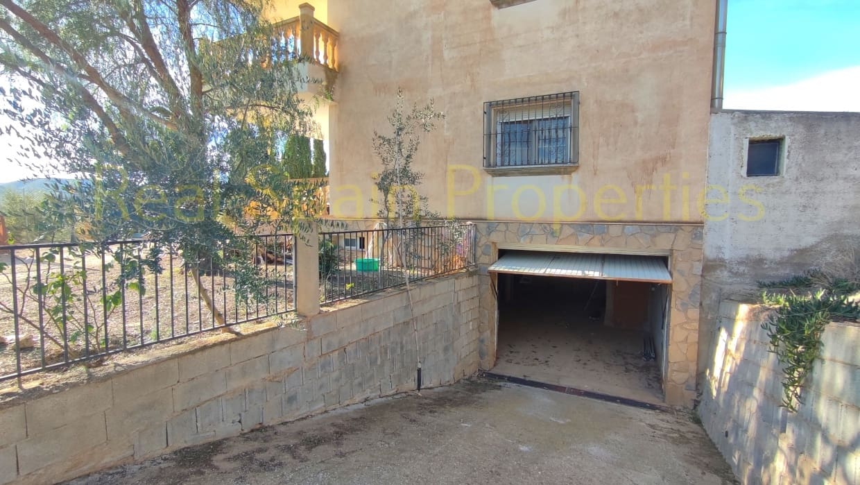 5 sovrum Villa till salu i Velez-Rubio med pool - 315 000 € (Ref: 8417245)