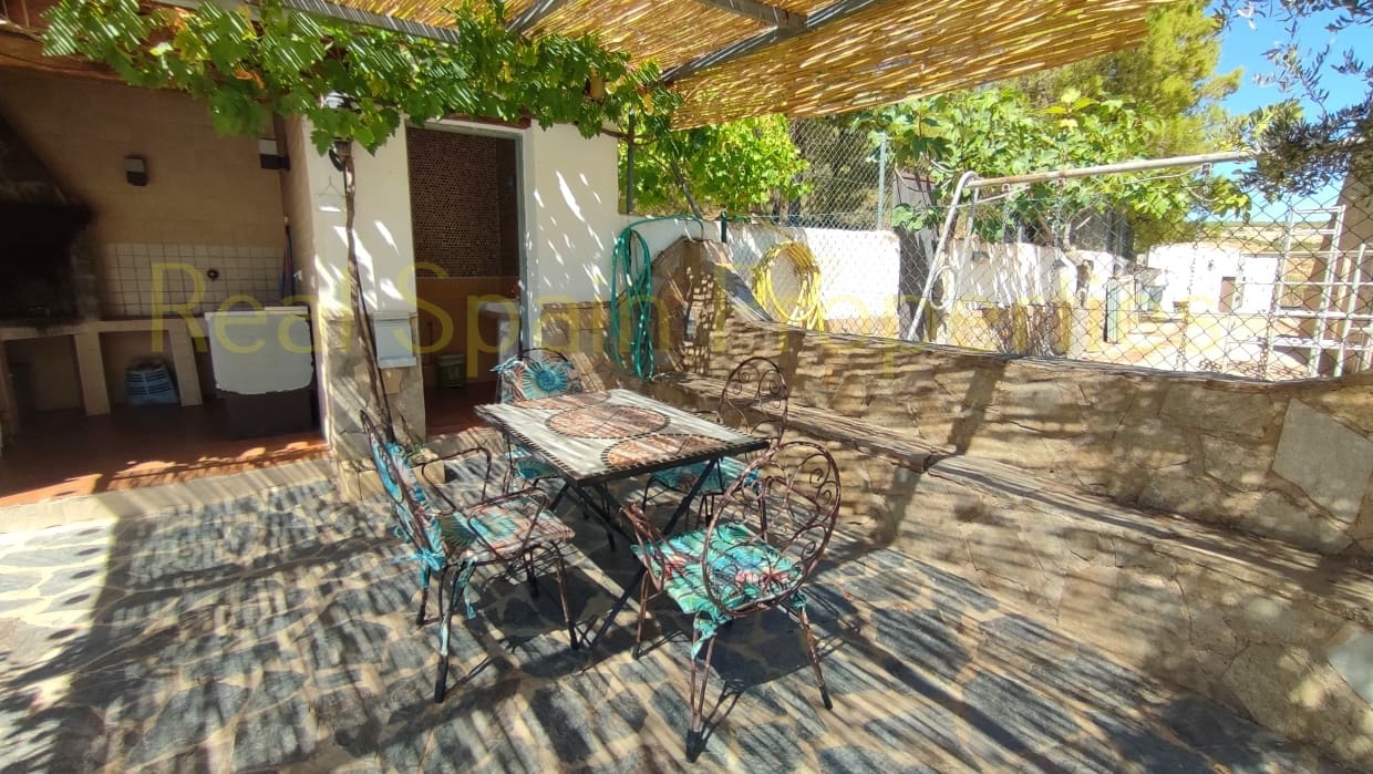 4 soveværelse Finca/Landehus til salg i Velez-Blanco med swimmingpool - € 530.000 (Ref: 8417246)