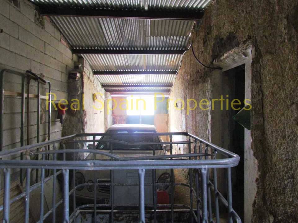 5 slaapkamer Finca/Landhuis te koop in Velez-Blanco - € 39.000 (Ref: 8417248)