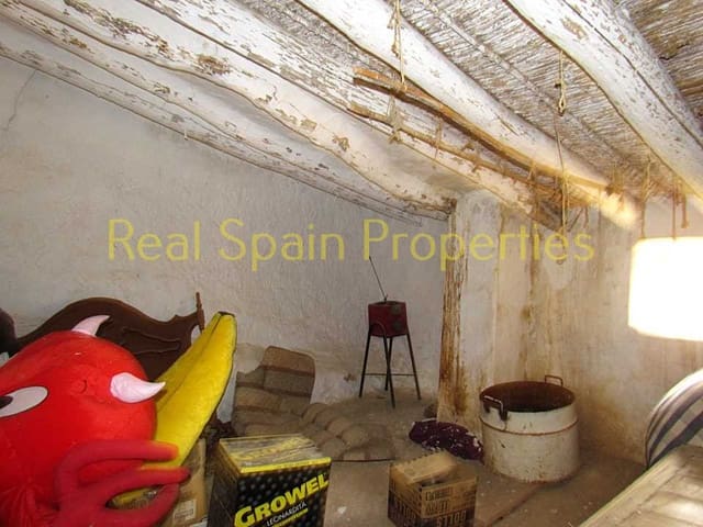 5 slaapkamer Finca/Landhuis te koop in Vélez-Blanco - € 39.000 (Ref: 8417248)