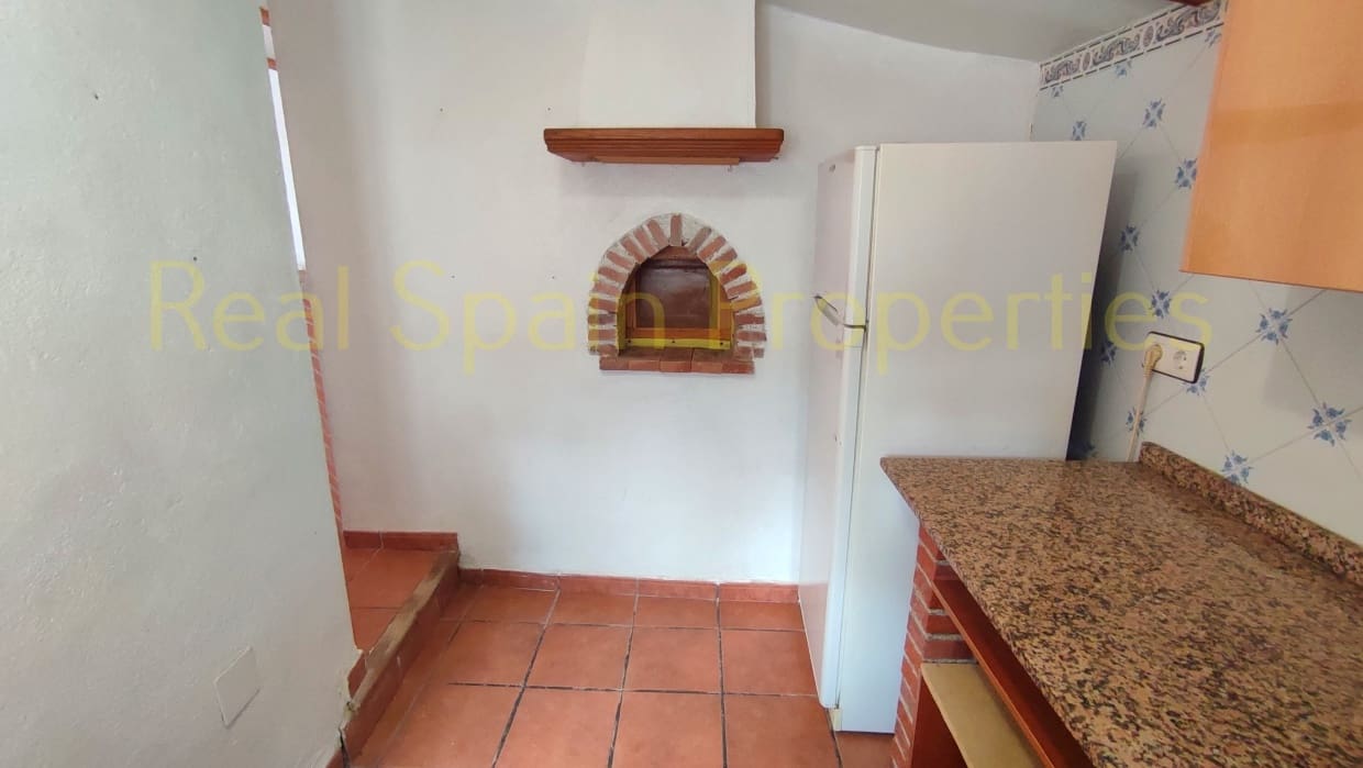 4 soveværelse Finca/Landehus til salg i Velez-Rubio - € 125.000 (Ref: 8417260)