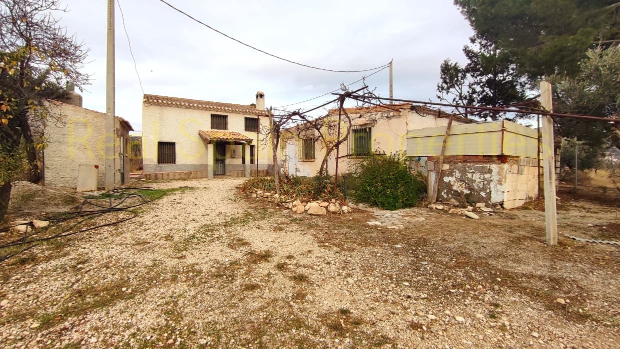 4 soveværelse Finca/Landehus til salg i Velez-Rubio - € 125.000 (Ref: 8417260)