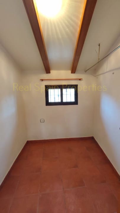 4 soveværelse Finca/Landehus til salg i Velez-Rubio - € 125.000 (Ref: 8417260)