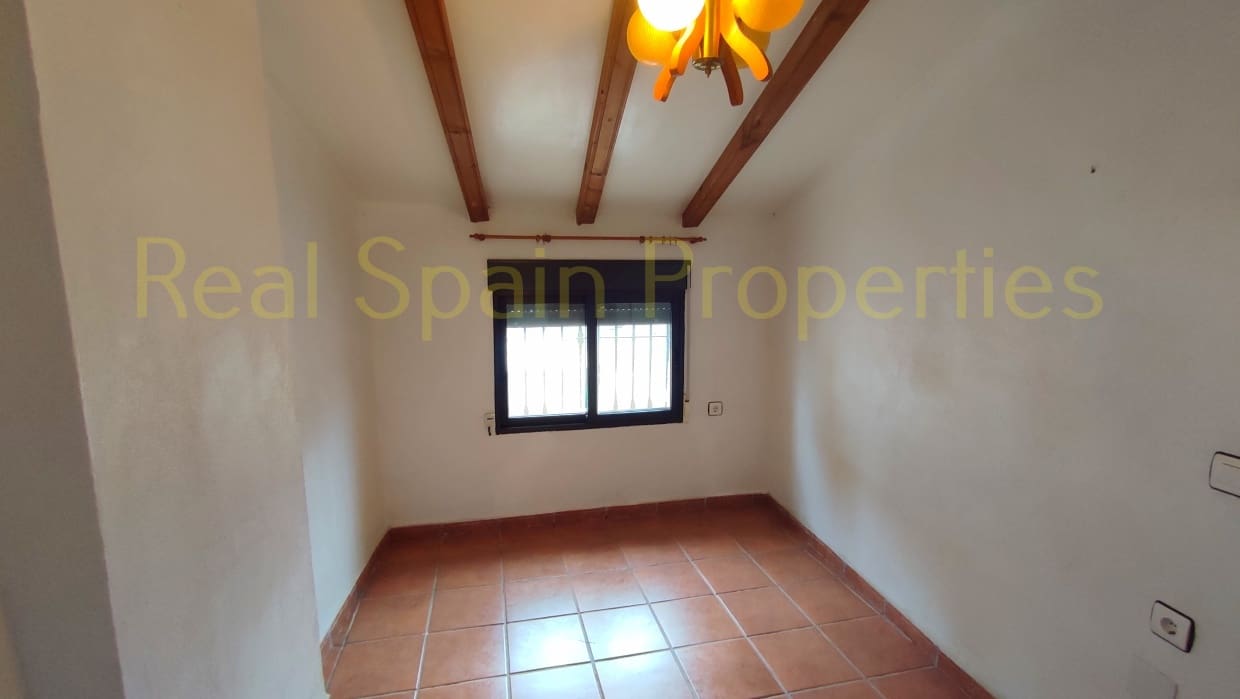 4 soveværelse Finca/Landehus til salg i Velez-Rubio - € 125.000 (Ref: 8417260)