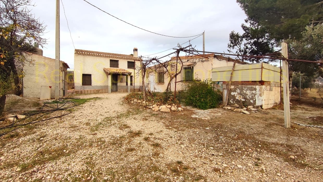 4 Zimmer Finca/Landgut zu verkaufen in Velez-Rubio - 125.000 € (Ref: 8417260)