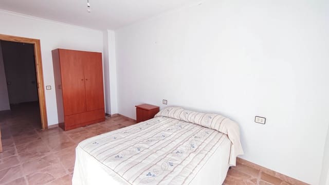 5 makuuhuone Omakotitalo myytävänä paikassa Chirivel - 79 000 € (Ref: 8417261)