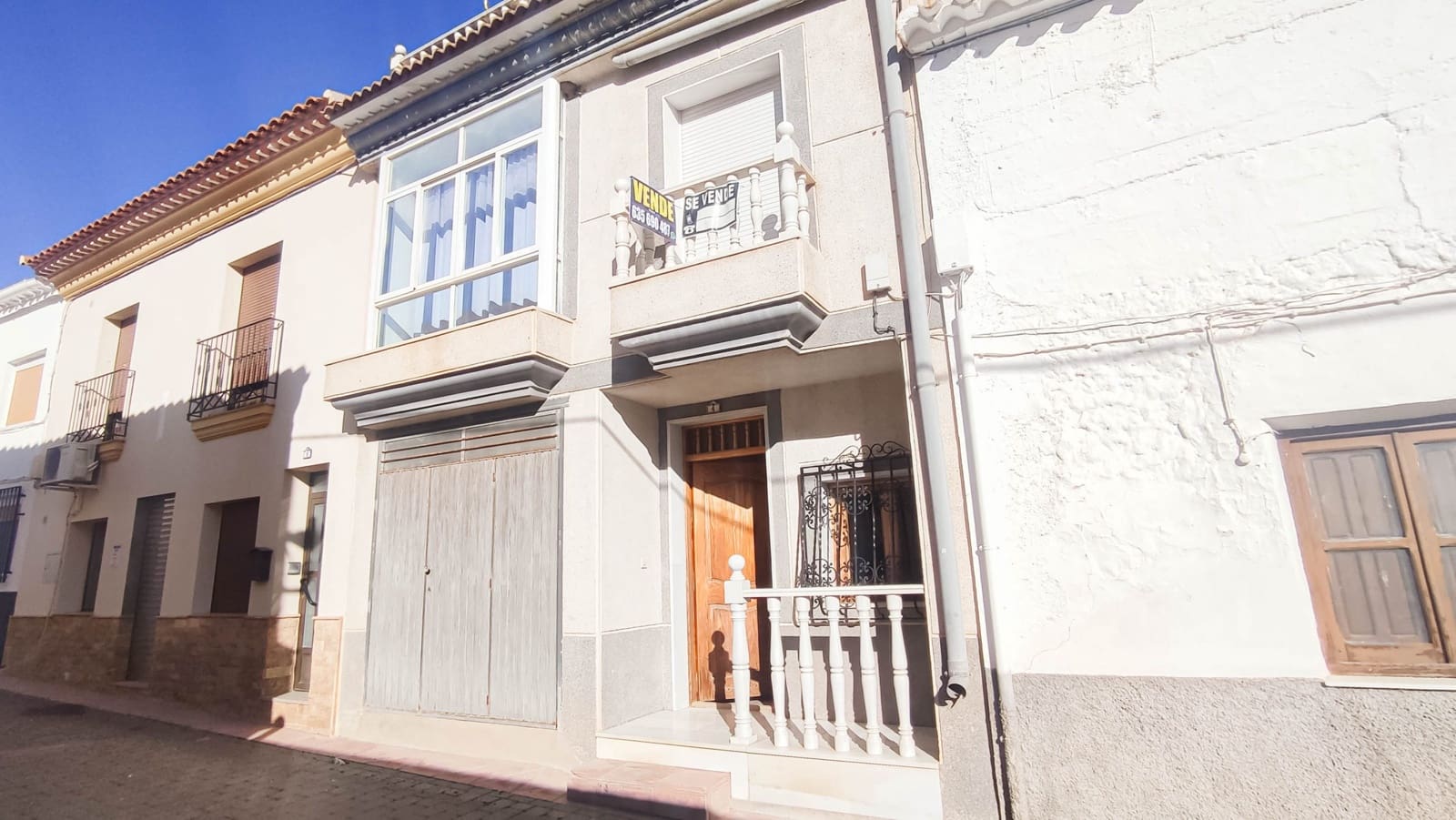 5 soveværelse Byhus til salg i Chirivel - € 79.000 (Ref: 8417261)