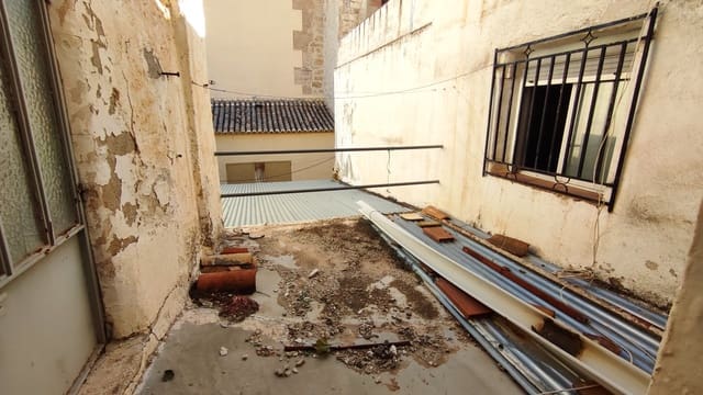 4 soveværelse Byhus til salg i Vélez-Blanco - € 49.900 (Ref: 8417262)