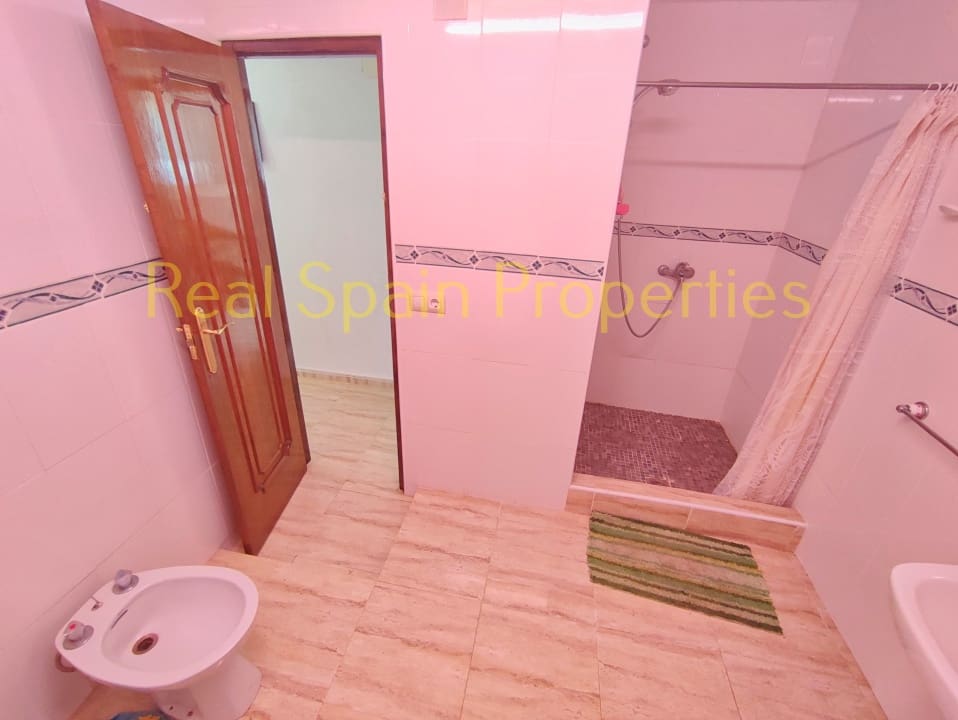 6 soveværelse Finca/Landehus til salg i Velez-Rubio - € 95.000 (Ref: 8417266)