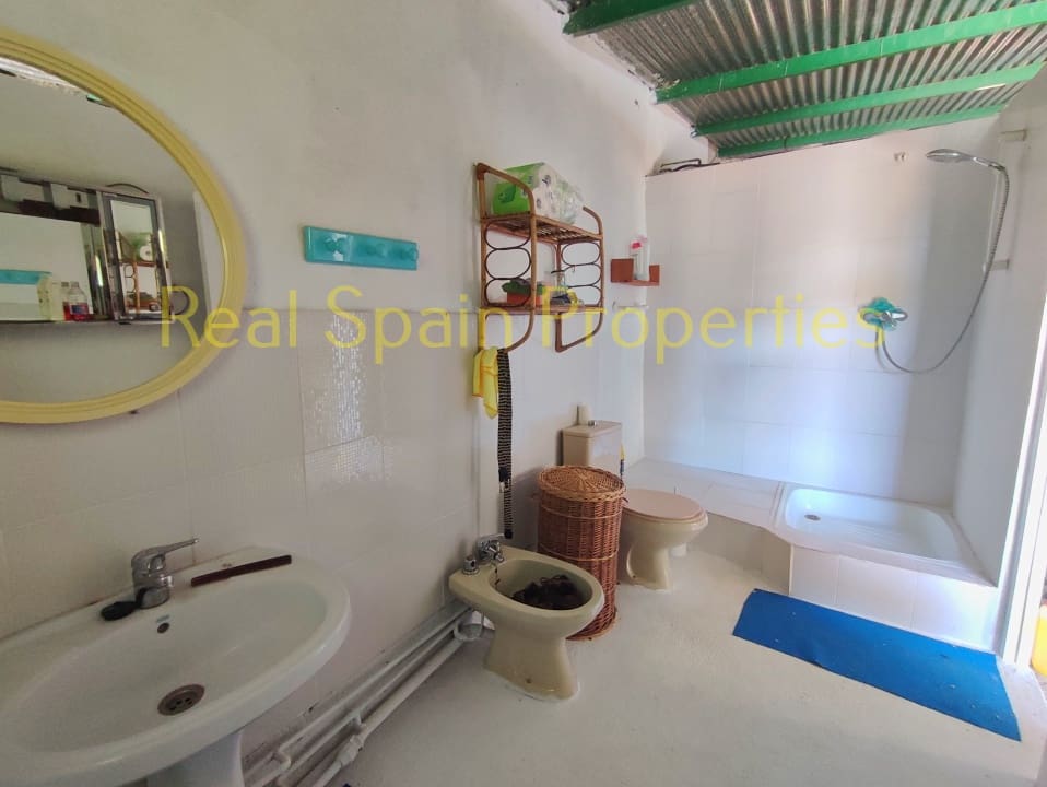 6 soveværelse Finca/Landehus til salg i Velez-Rubio - € 95.000 (Ref: 8417266)