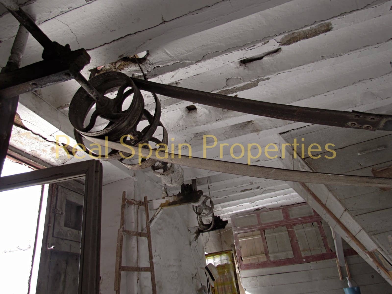 3 bedroom Finca/Country House for sale in Velez-Rubio - € 60,000 (Ref: 8417270)