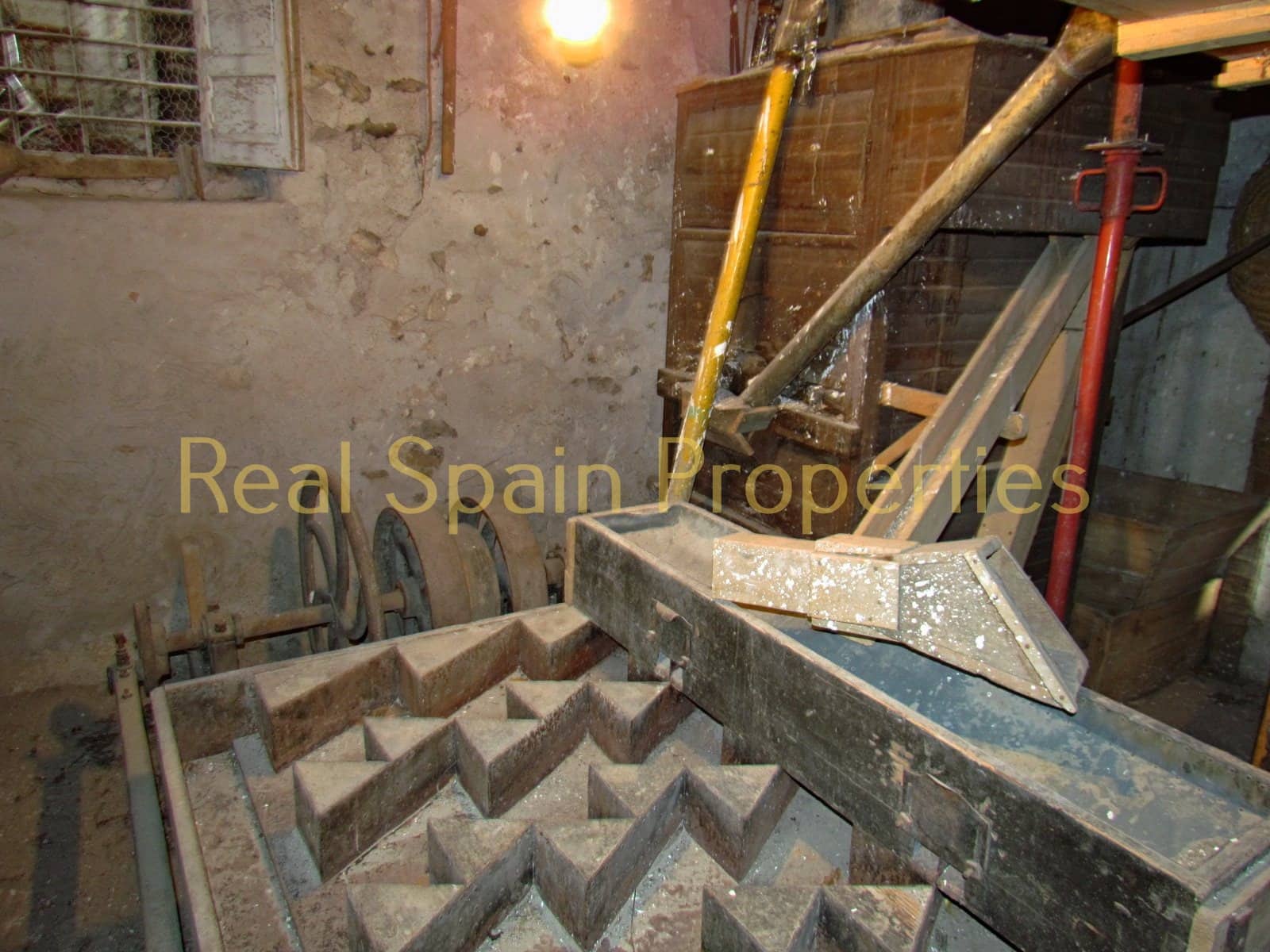 3 bedroom Finca/Country House for sale in Velez-Rubio - € 60,000 (Ref: 8417270)