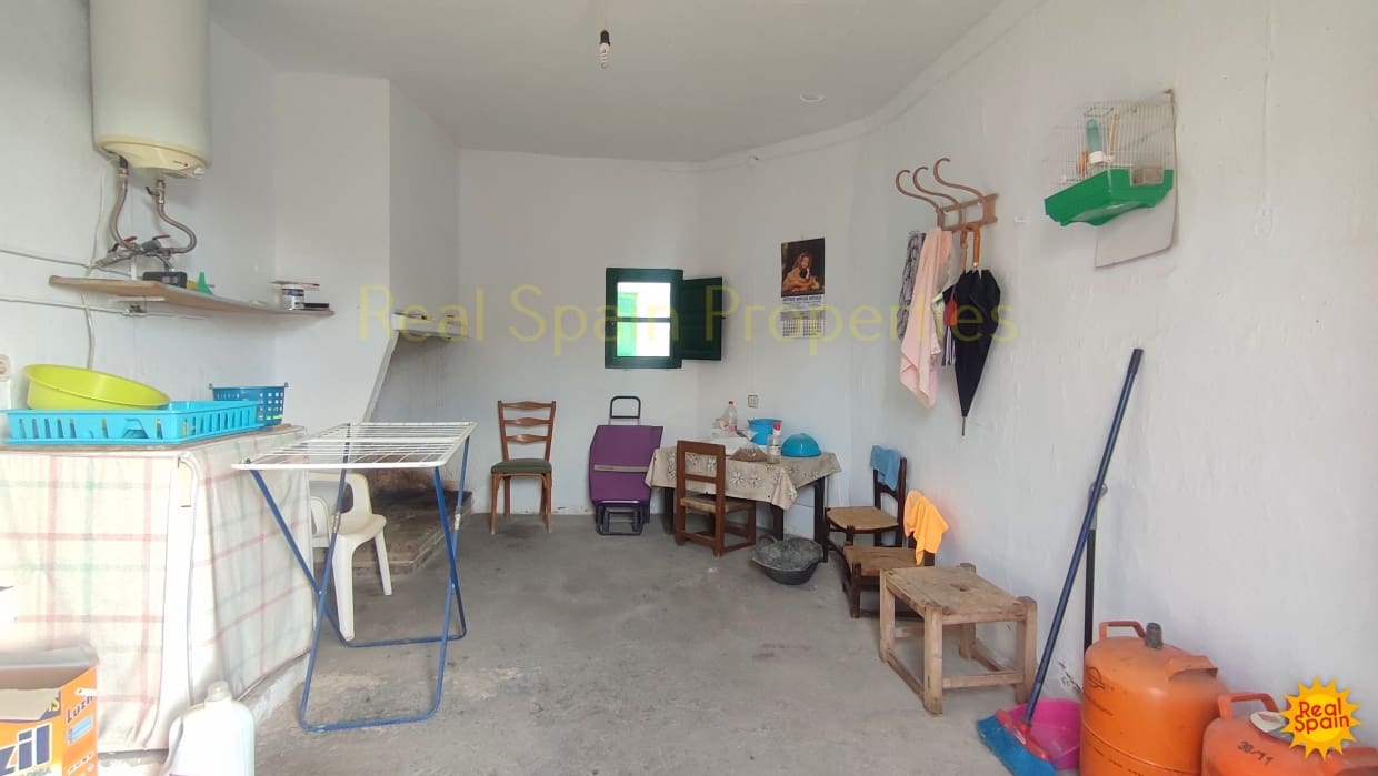 4 soveværelse Byhus til salg i Velez-Rubio - € 63.000 (Ref: 8417272)