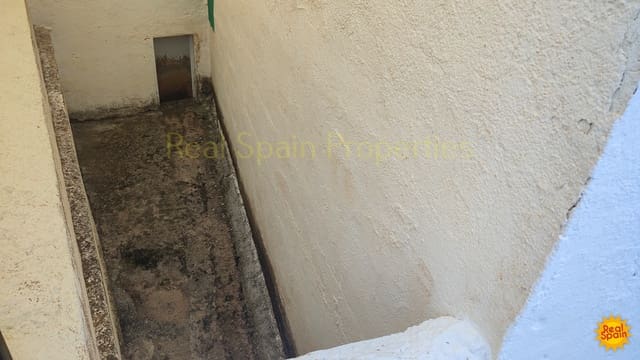 4 soveværelse Byhus til salg i Vélez-Rubio - € 63.000 (Ref: 8417272)