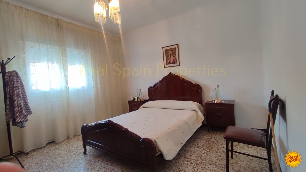 4 soveværelse Byhus til salg i Velez-Rubio - € 63.000 (Ref: 8417272)