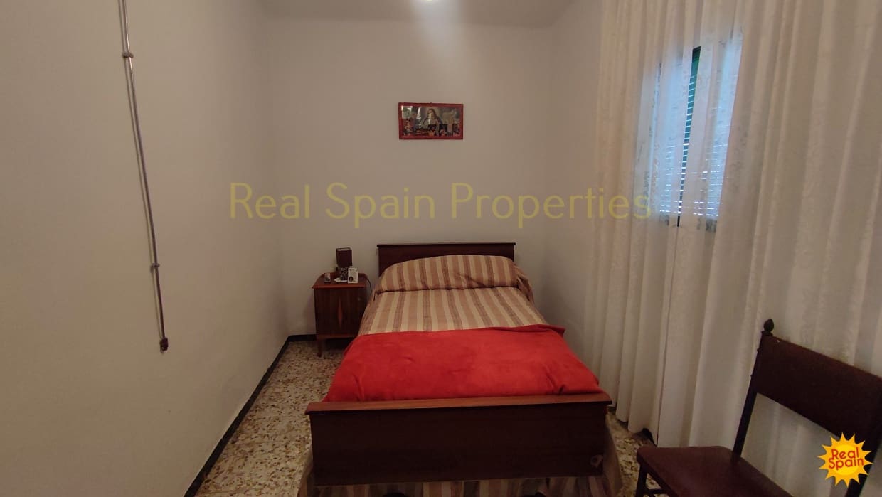 4 soveværelse Byhus til salg i Velez-Rubio - € 63.000 (Ref: 8417272)