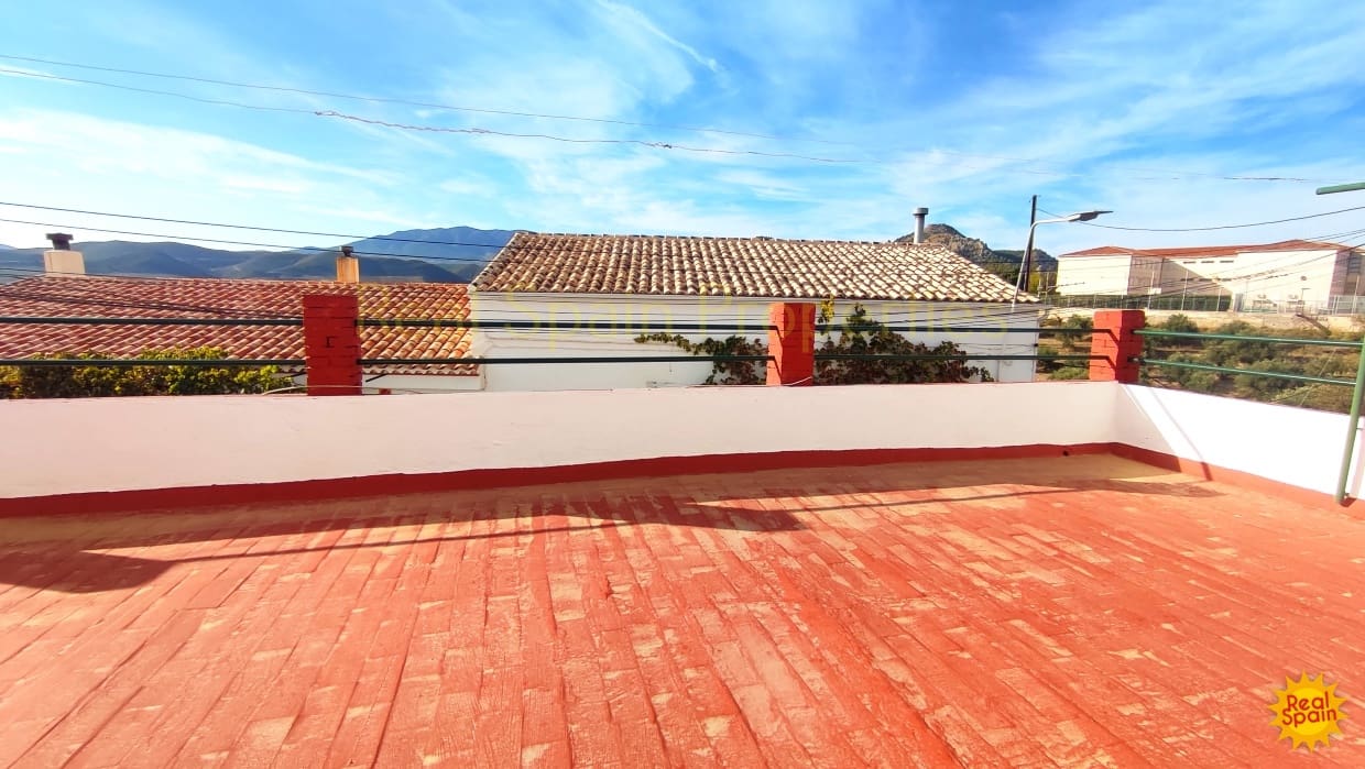 4 soveværelse Byhus til salg i Velez-Rubio - € 63.000 (Ref: 8417272)