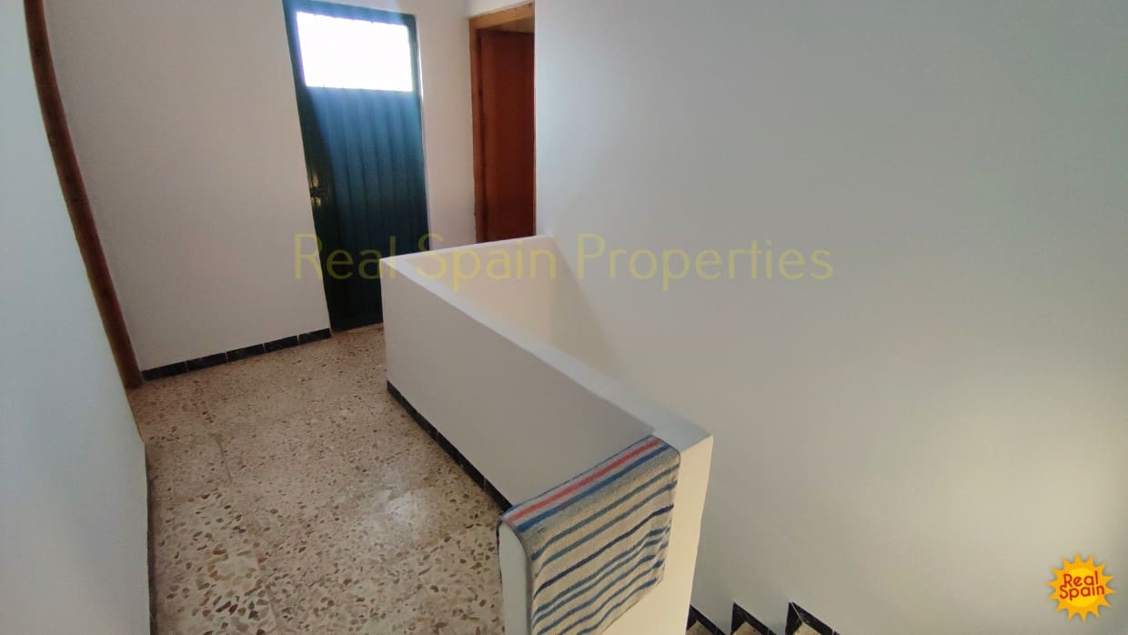 4 soveværelse Byhus til salg i Velez-Rubio - € 63.000 (Ref: 8417272)