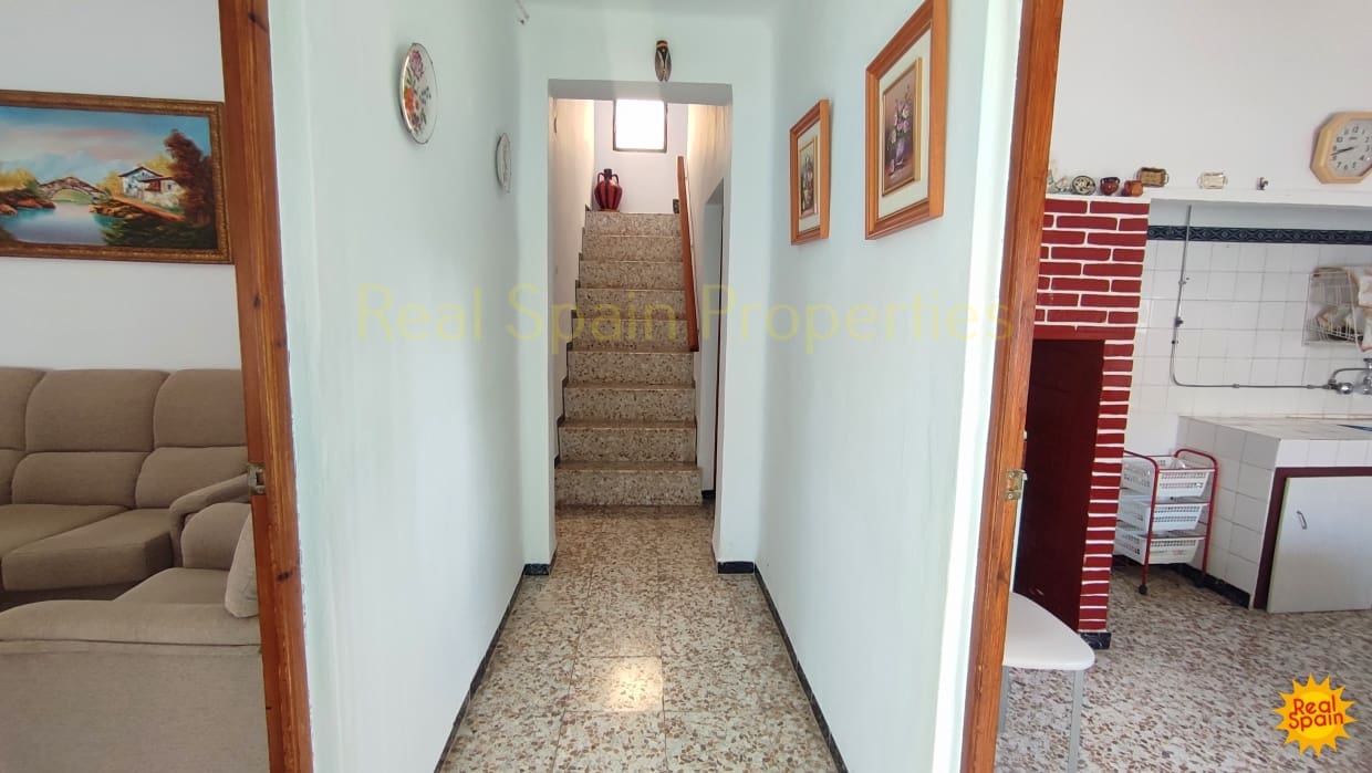 4 soveværelse Byhus til salg i Velez-Rubio - € 63.000 (Ref: 8417272)