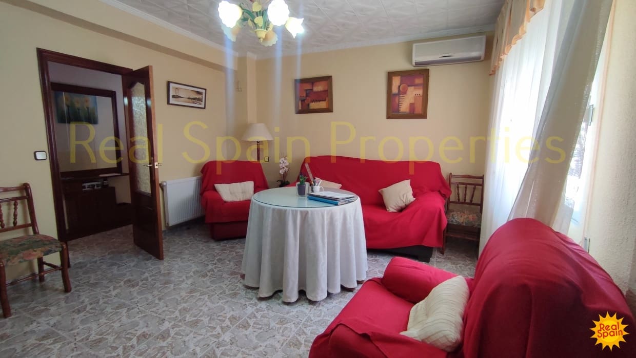 5 chambre Maison de Ville à vendre à Velez-Rubio - 160 000 € (Ref: 8417282)