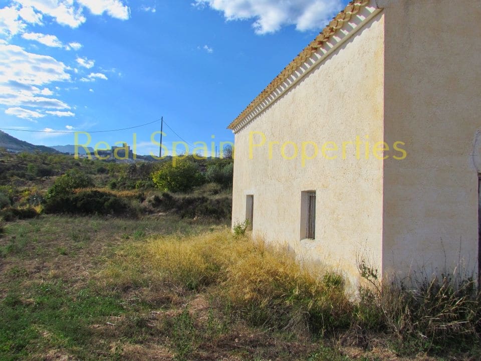 4 soveværelse Finca/Landehus til salg i Velez-Blanco - € 75.000 (Ref: 8417288)