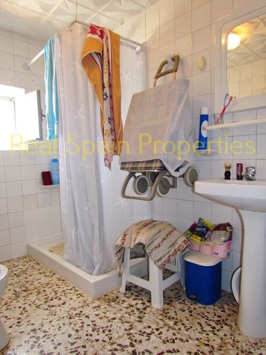 4 soveværelse Finca/Landehus til salg i Velez-Blanco - € 75.000 (Ref: 8417288)