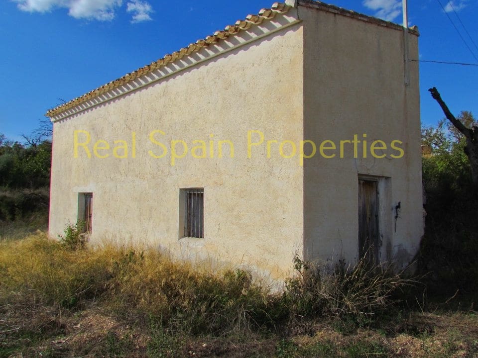 4 soveværelse Finca/Landehus til salg i Velez-Blanco - € 75.000 (Ref: 8417288)