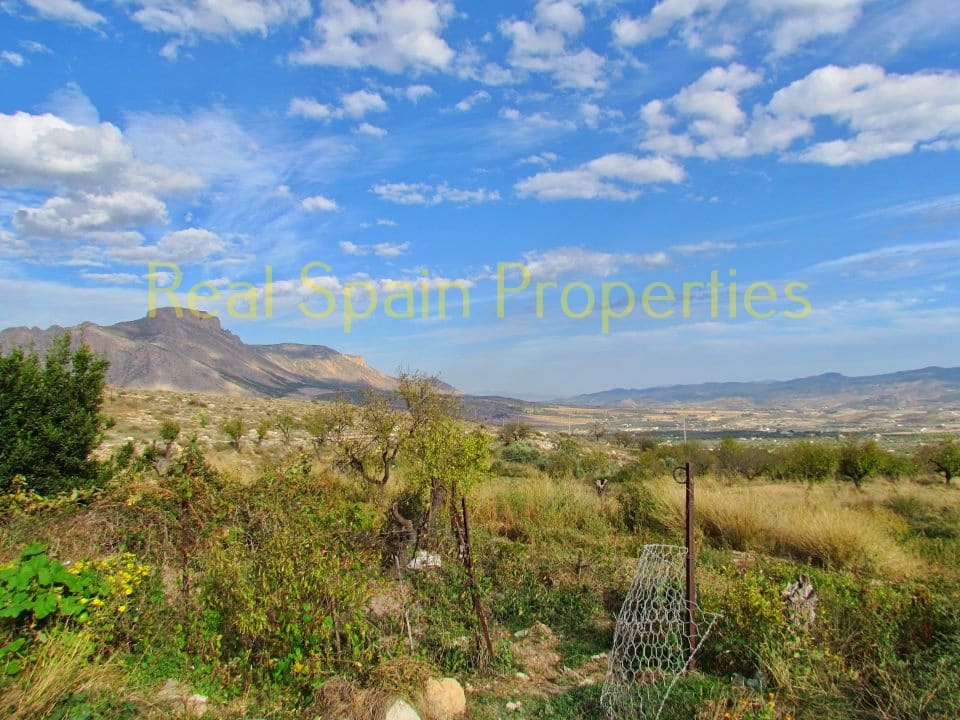 4 soveværelse Finca/Landehus til salg i Velez-Blanco - € 75.000 (Ref: 8417288)