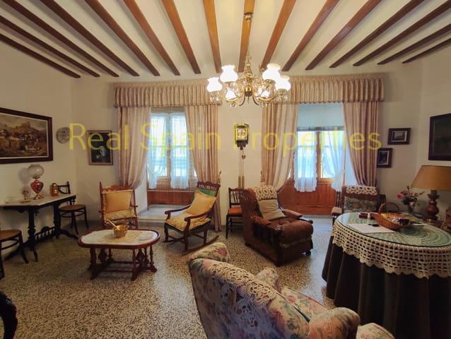 8 soveværelse Byhus til salg i Vélez-Rubio - € 190.000 (Ref: 8417293)