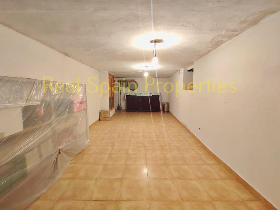 8 soveværelse Byhus til salg i Velez-Rubio - € 190.000 (Ref: 8417293)