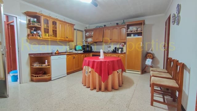 5 soveværelse Byhus til salg i Vélez-Rubio - € 120.000 (Ref: 8417295)