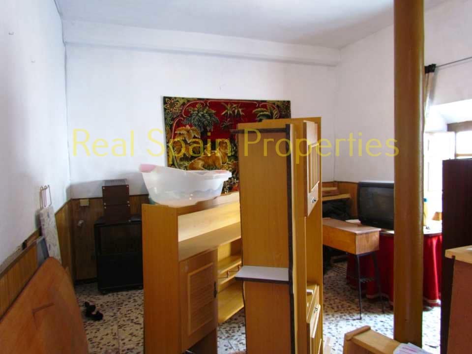 6 soveværelse Byhus til salg i Velez-Blanco - € 55.000 (Ref: 8417311)